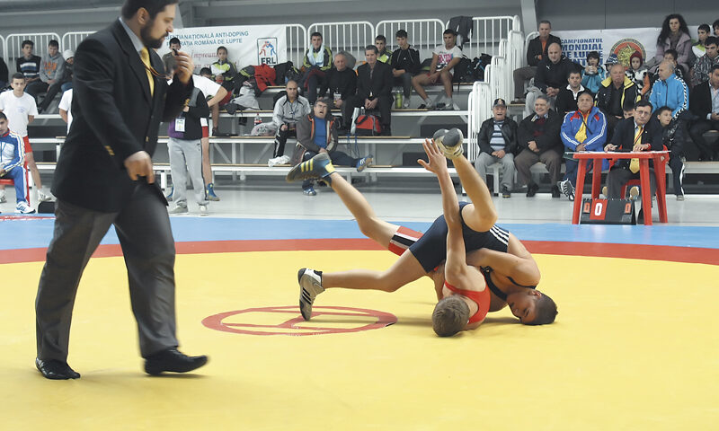 Centrul sportiv de la “Eliade”, piatra de temelie a luptelor româneşti